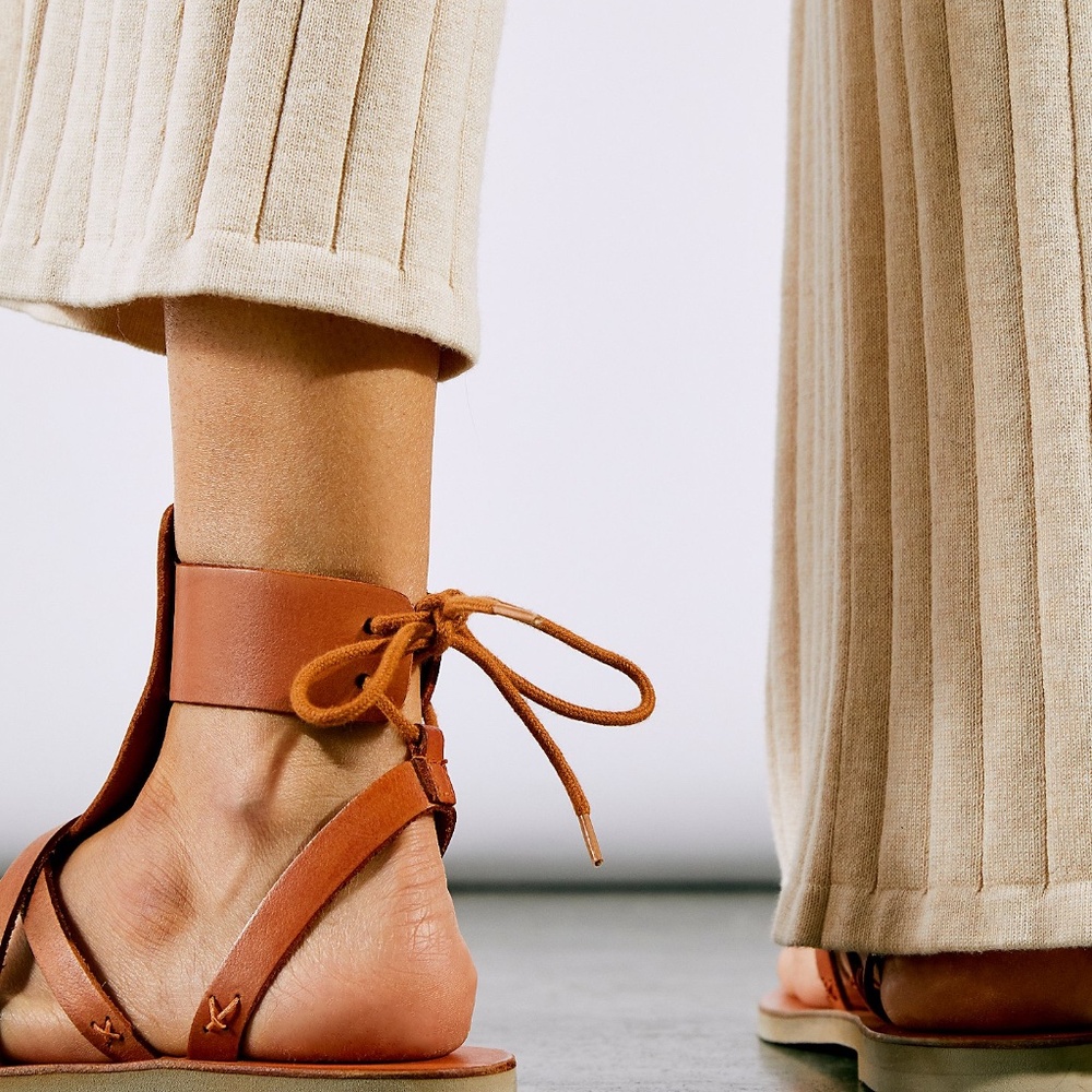 NEW Free People Vacation Day Wrap Sandals - Picture 5 of 5